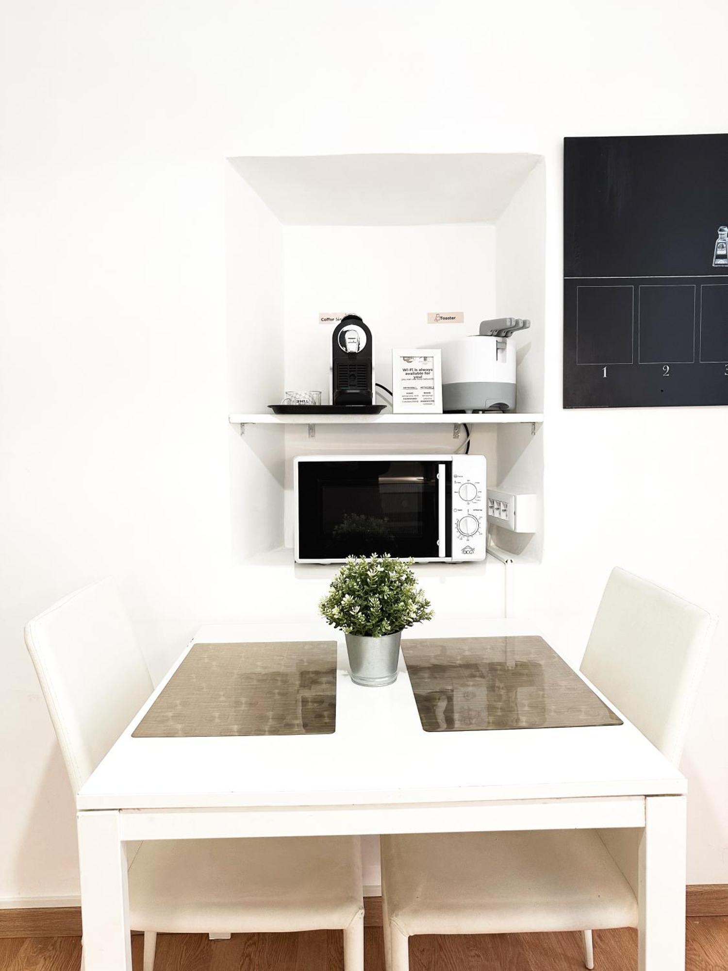 Apartment By The Colosseum - White Chic Flats Rome Buitenkant foto